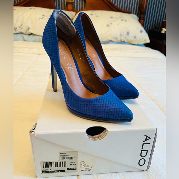 Aldo Kristina 120mm electric blue heels. Suede-like finish, textured upper. - Picture 2 of 4
